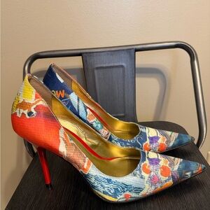 Carlos by Carlos Santana Exude Graphic Print Heels – Size 9M – Colorful Abstract
